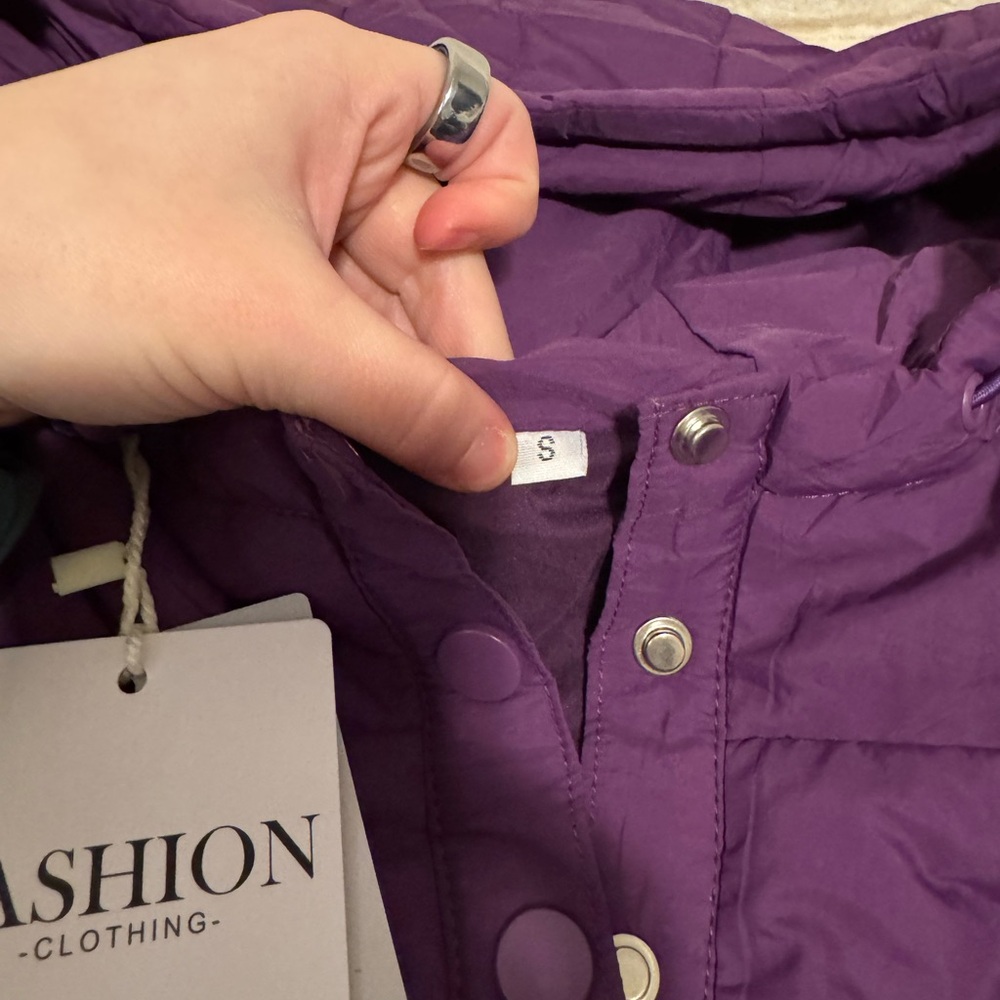 Quilted half button puffer jacket - Picture 7 of 9
